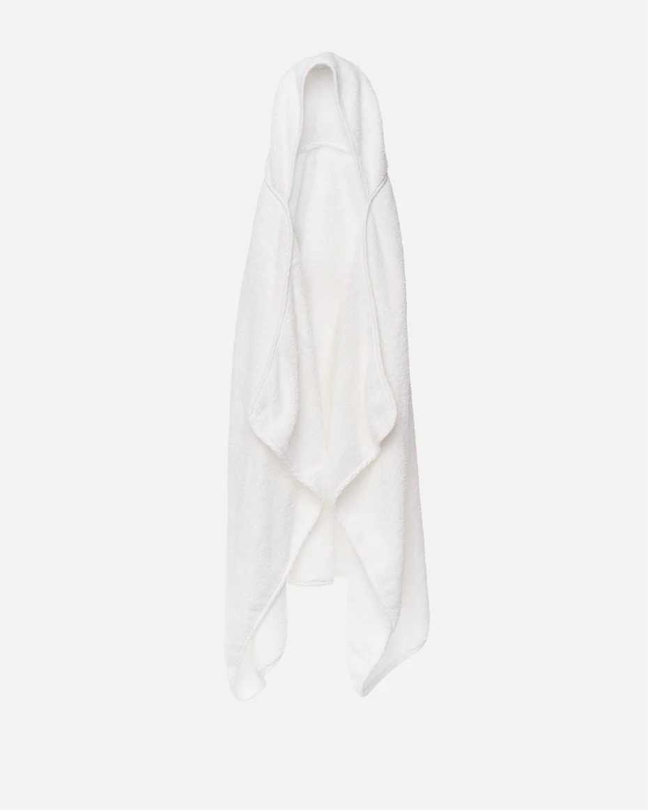 247-the-hooded-towel-2-washcloth-set-10.webp The Hooded Towel + 2 Washcloth Set