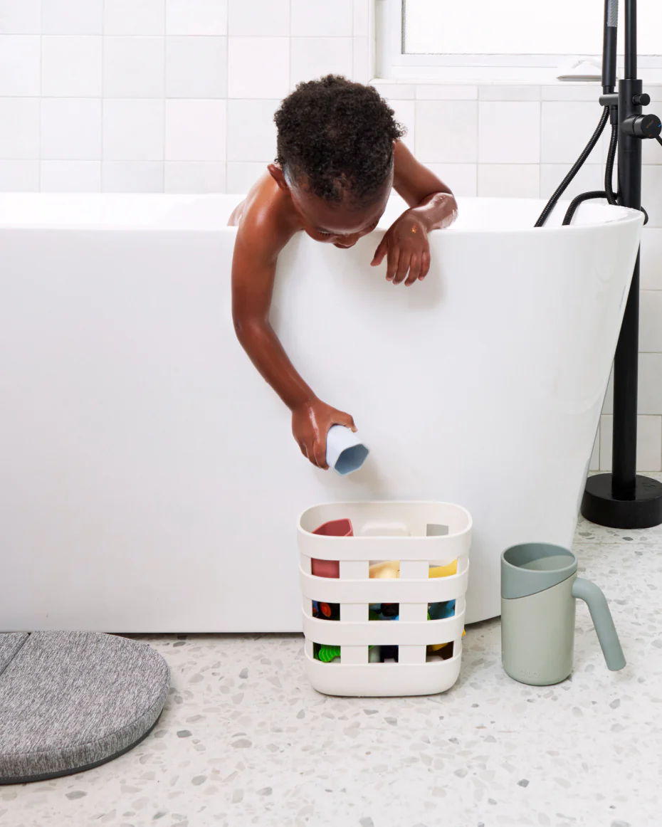 252-bathtime-fun-17.webp Bathtime Fun